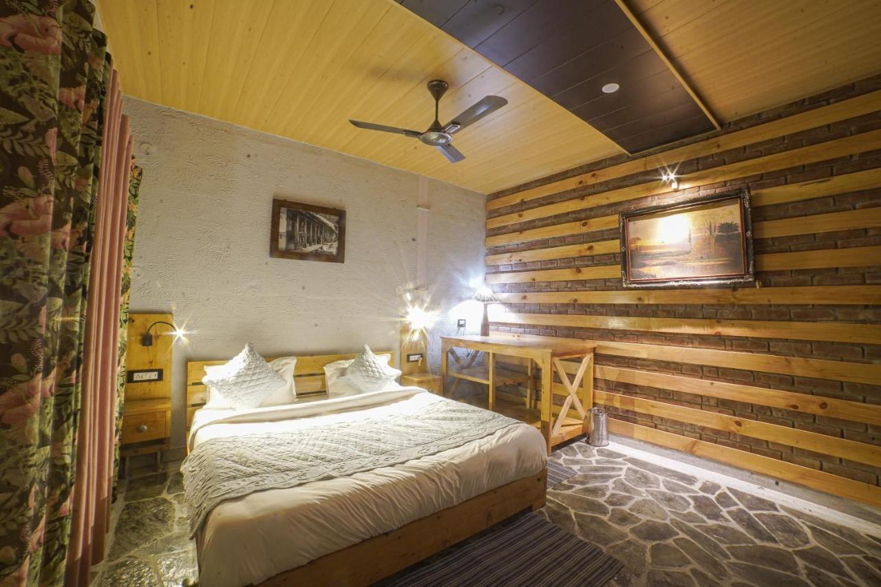 Tiger Fall Eco Resort Chakrata Bagian luar foto